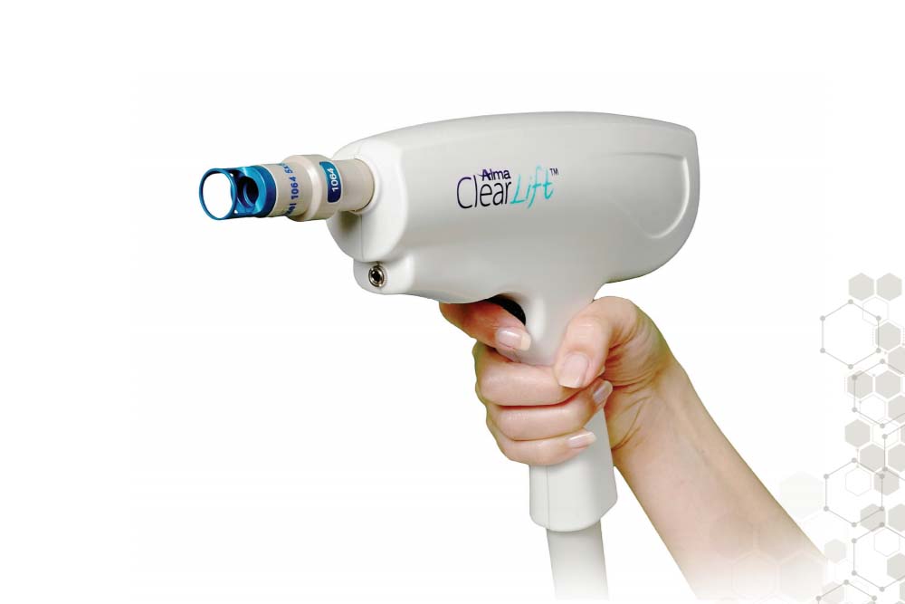 Usuwanie tatuażu i makijażu permanentnego